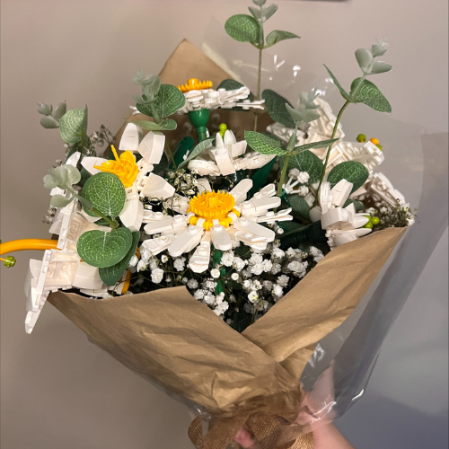 Build A White Bouquet